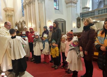 Žehnání koledníků v Šumperku