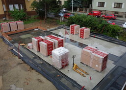 První cihla - srpen 2020